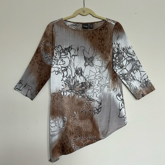 Chico’s Asymmetric Top - Picture 1 of 2